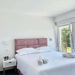 4* Pensión Elite - Free Parking